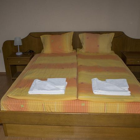 Complex Balkandzhii Apriltsi  Bagian luar foto